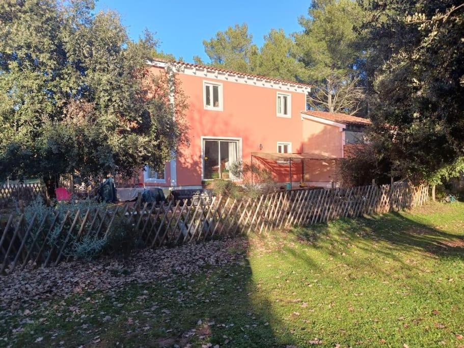 Maison Type 4 Et Jardin Spacieux Signes Buitenkant foto